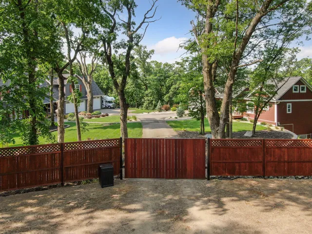 $3,250,000 | 18837 Ogden Street Northwest, Elk River, MN 55330