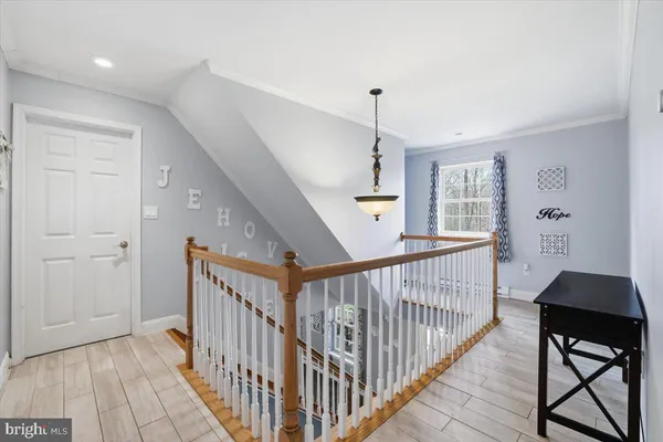 $649,900 | 9 Hickory Drive, East Stroudsburg, PA 18301