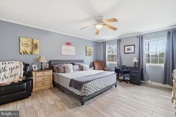 $649,900 | 9 Hickory Drive, East Stroudsburg, PA 18301