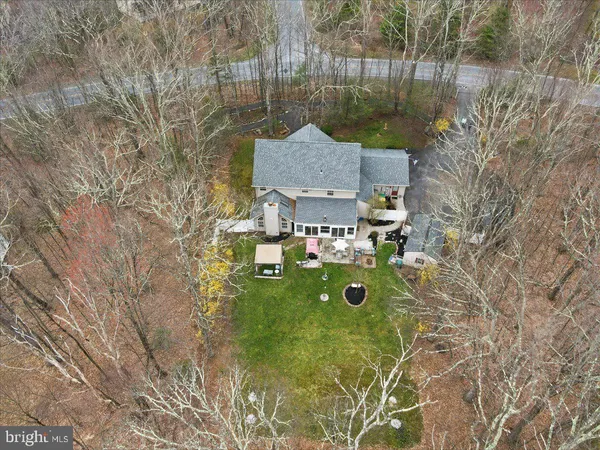 $649,900 | 9 Hickory Drive, East Stroudsburg, PA 18301
