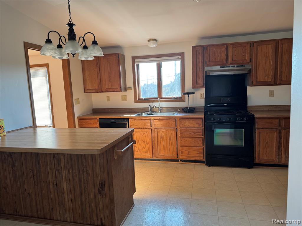 2346 London Bridge Drive Rochester, MI 48307 - Photo 5 of 24
