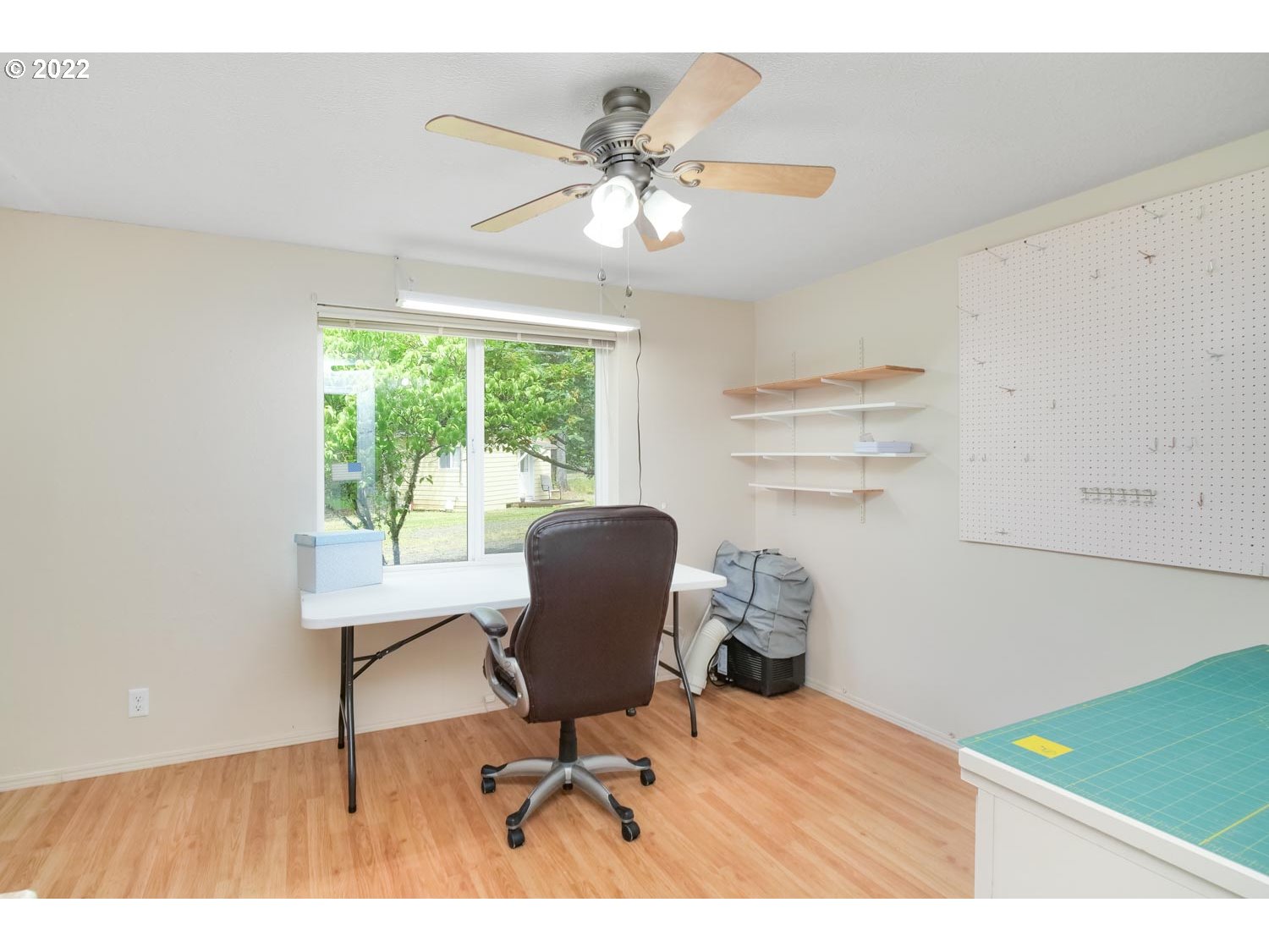 14330 North Bank Road Roseburg, OR 97470 - Photo 20 of 32 Gallery Image 20