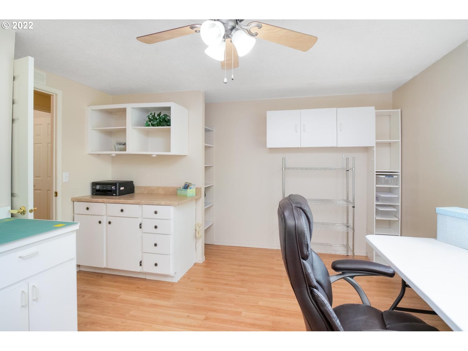 14330 North Bank Road Roseburg, OR 97470 - Photo 21 of 32 Gallery Image 21