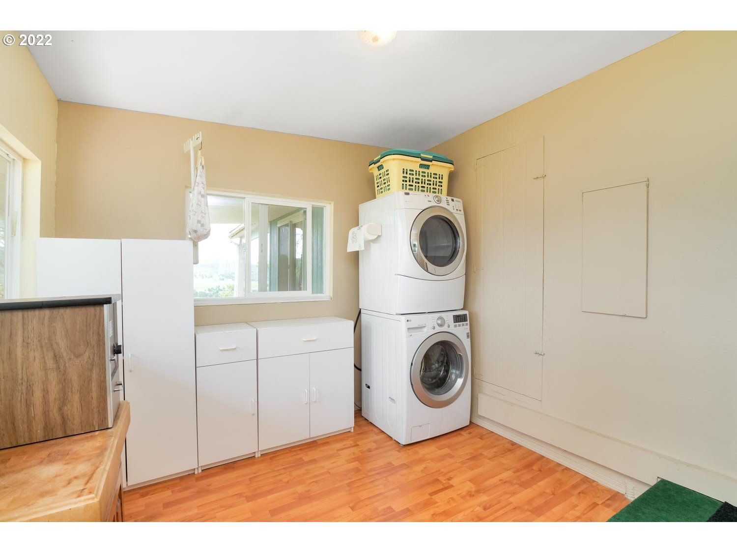 14330 North Bank Road Roseburg, OR 97470 - Photo 24 of 32 Gallery Image 24