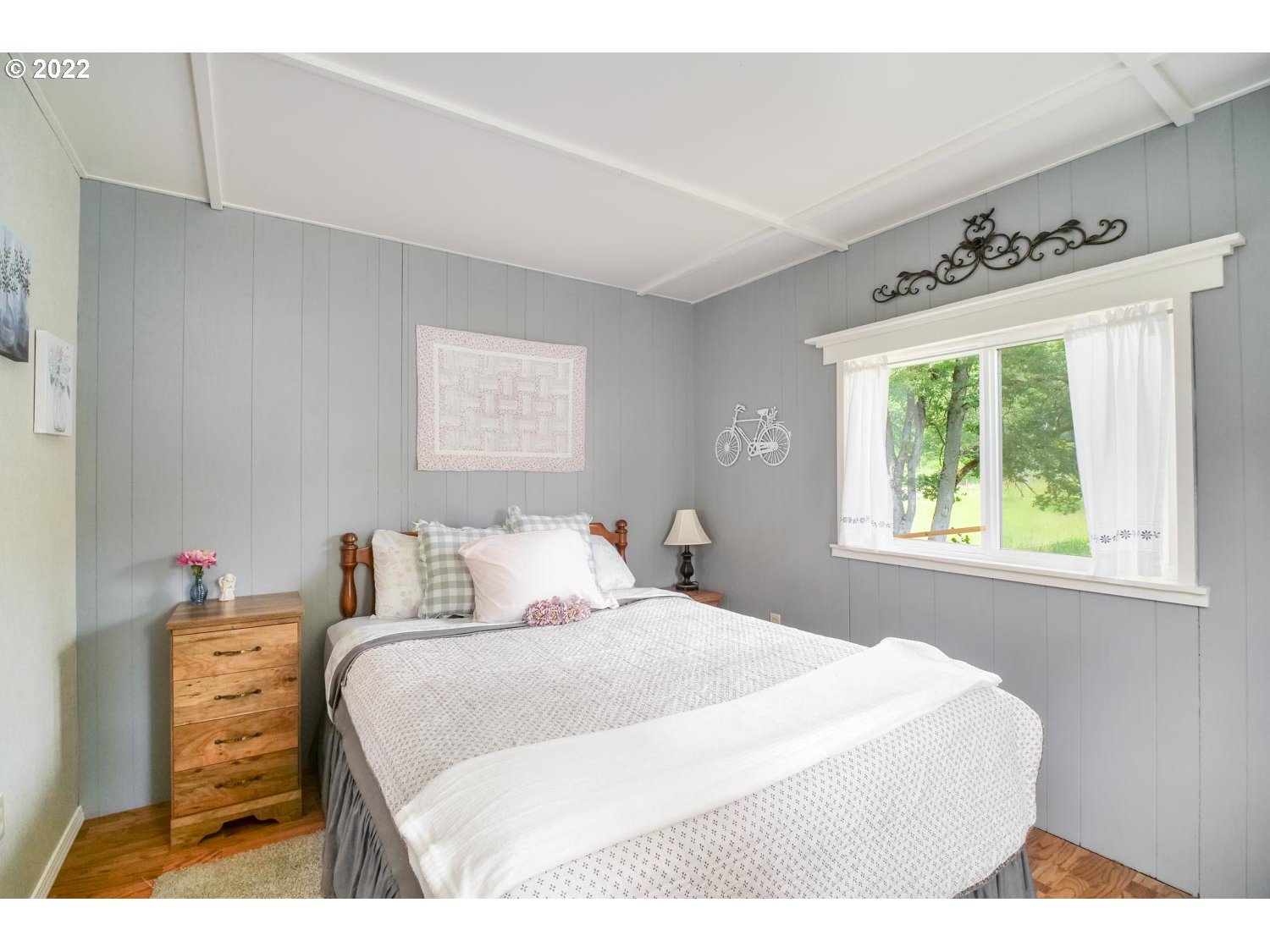 14330 North Bank Road Roseburg, OR 97470 - Photo 26 of 32 Gallery Image 26