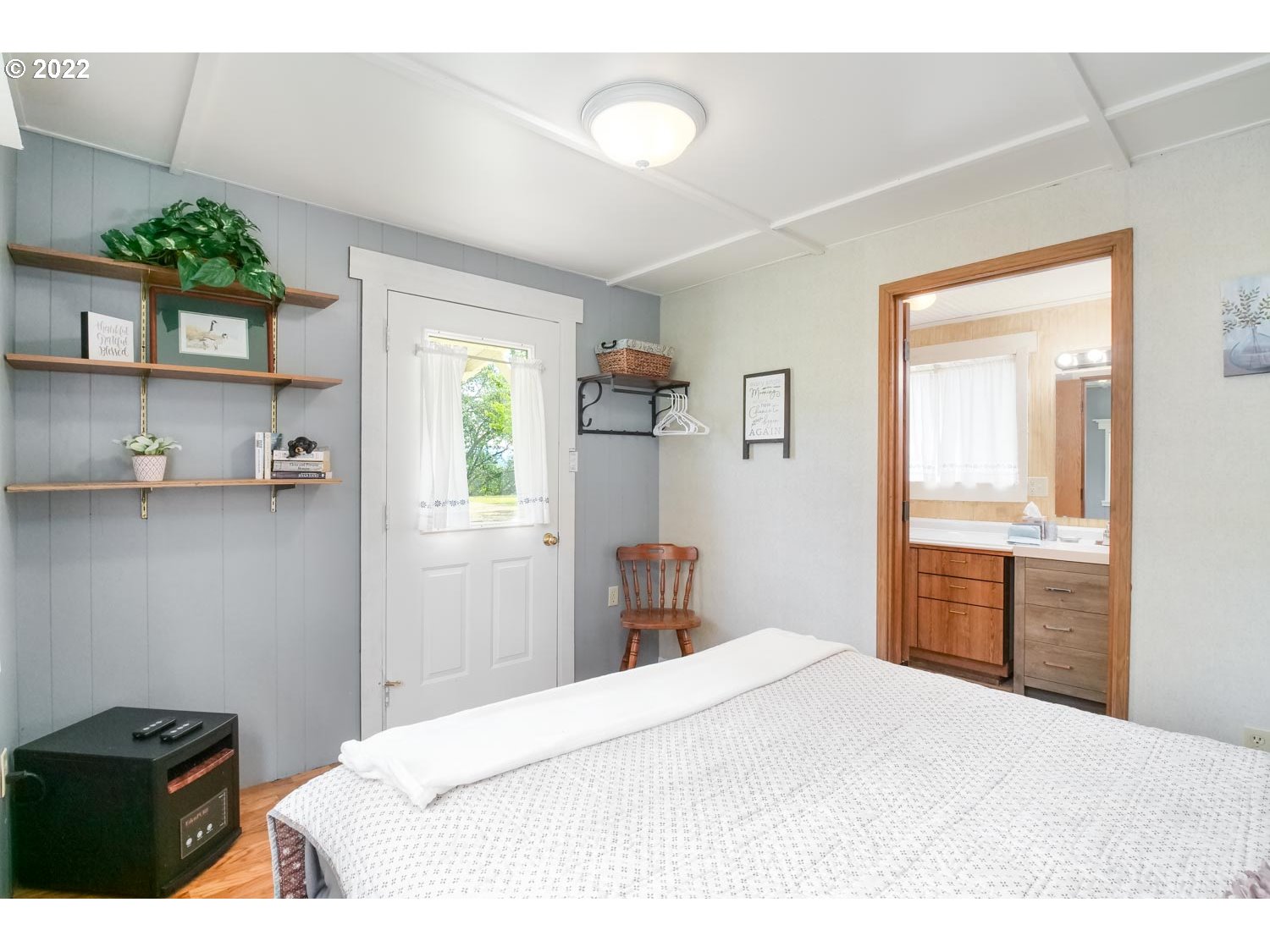 14330 North Bank Road Roseburg, OR 97470 - Photo 27 of 32 Gallery Image 27