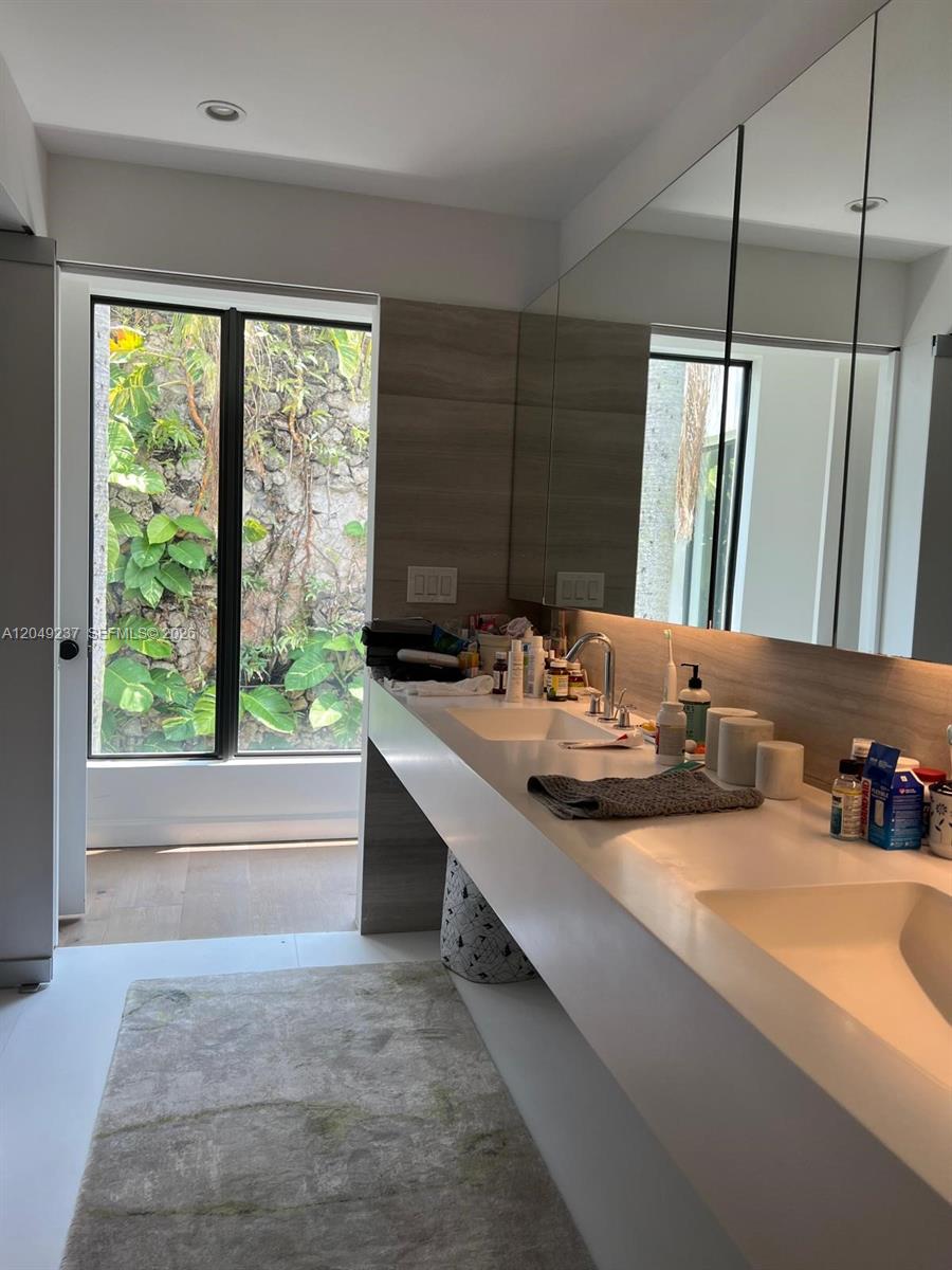 4101 Battersea Road, Unit 1 Miami, FL 33133 - Photo 14 of 25