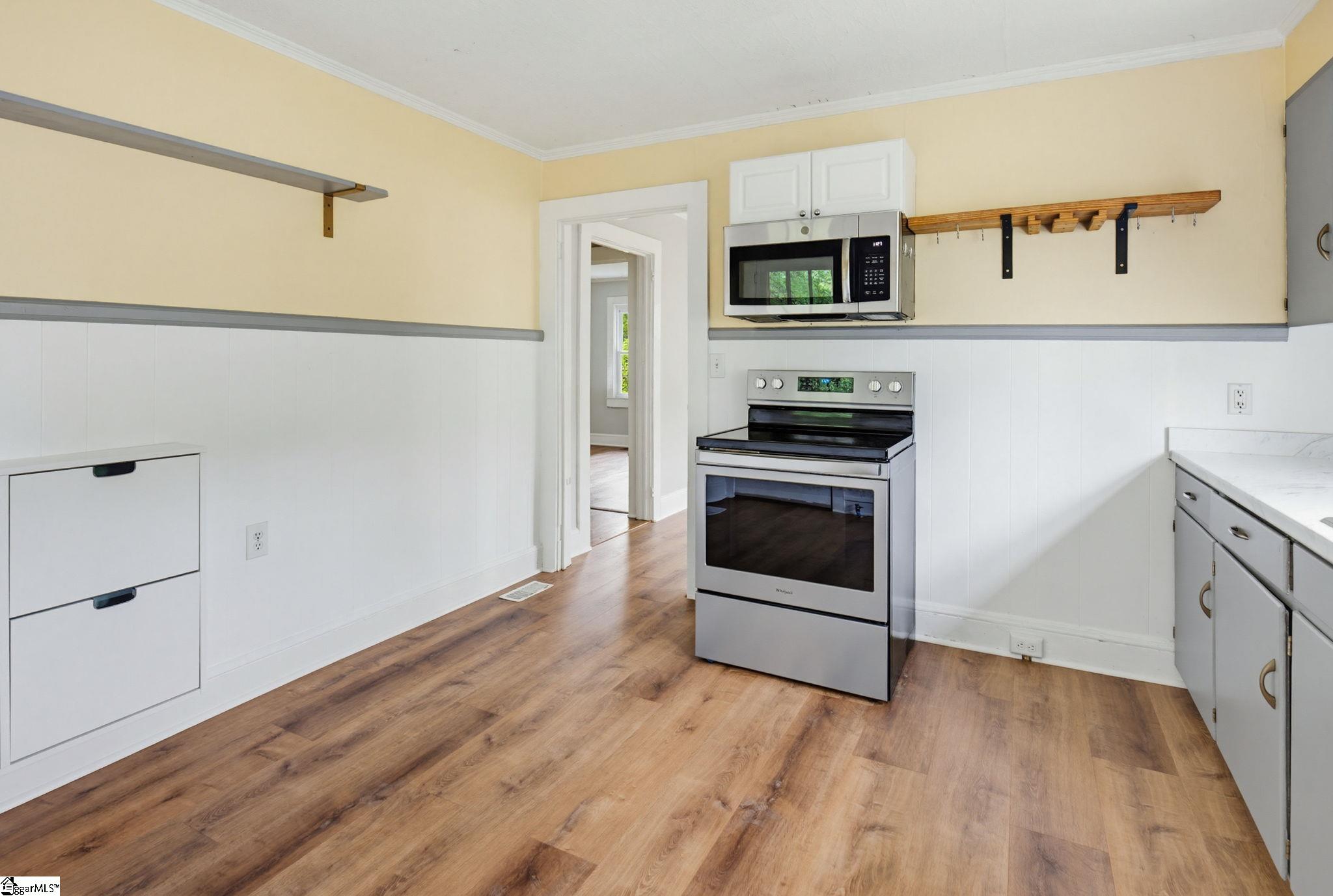406 Old Liberty Road Easley, SC 29640 - Photo 12 of 34