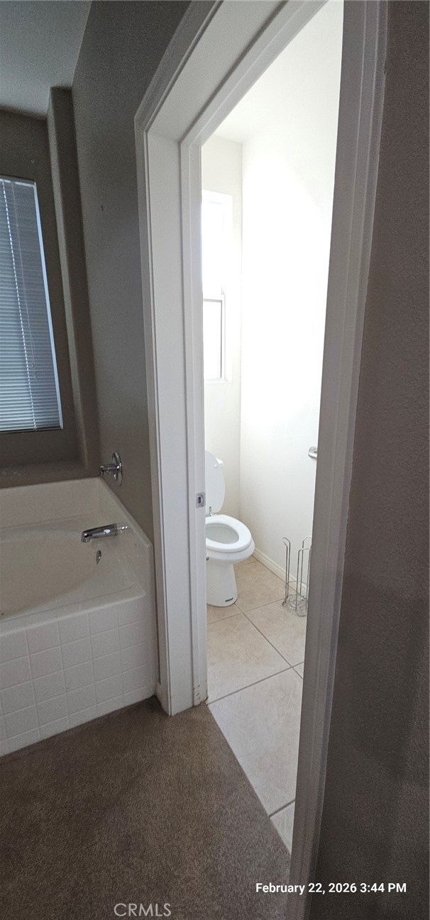 42283 Hideaway Street Indio, CA 92203 - Photo 7 of 23 master water closet