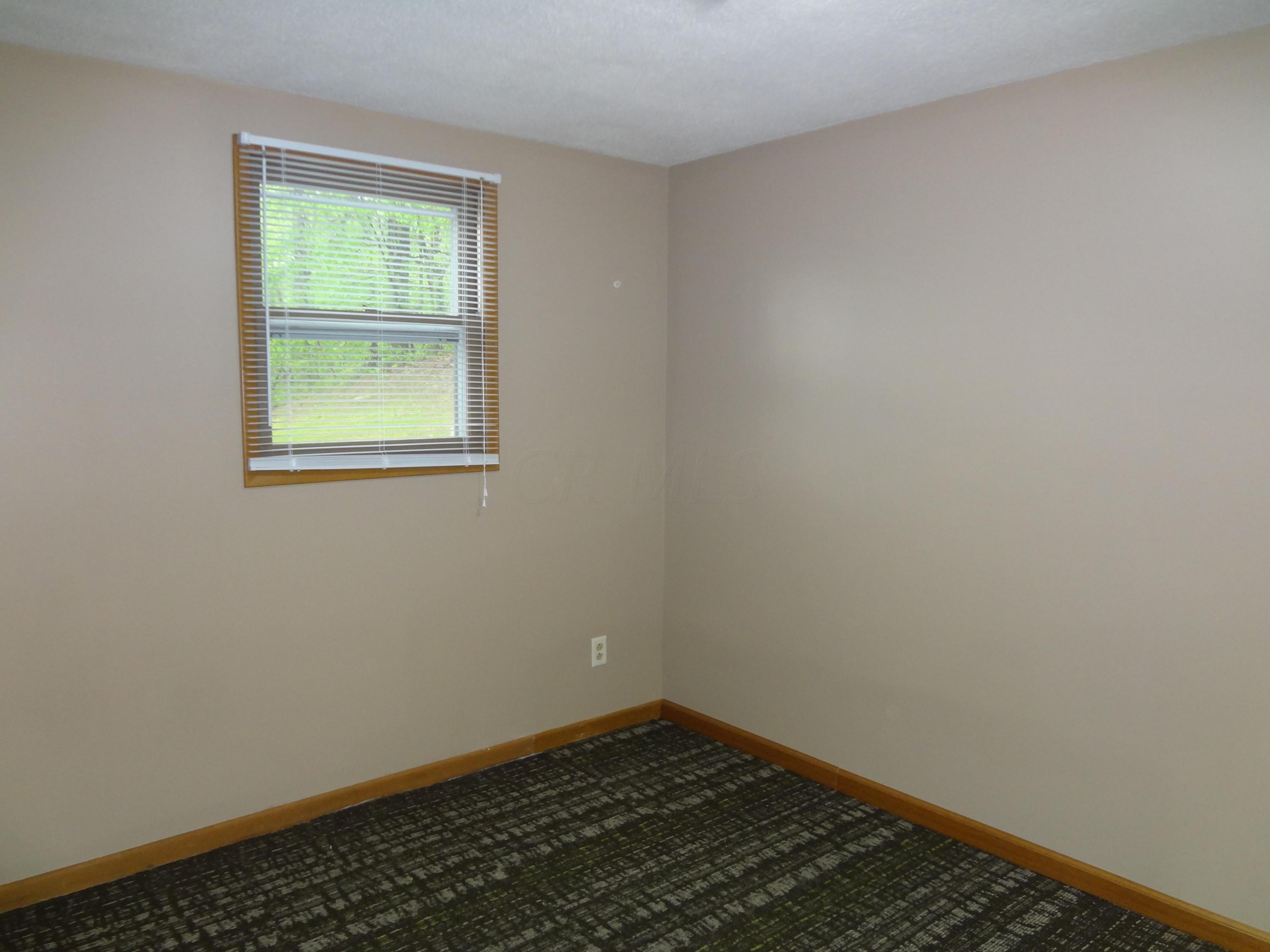 10386 Blue Jay Road Newark, OH 43056 - Photo 31 of 42