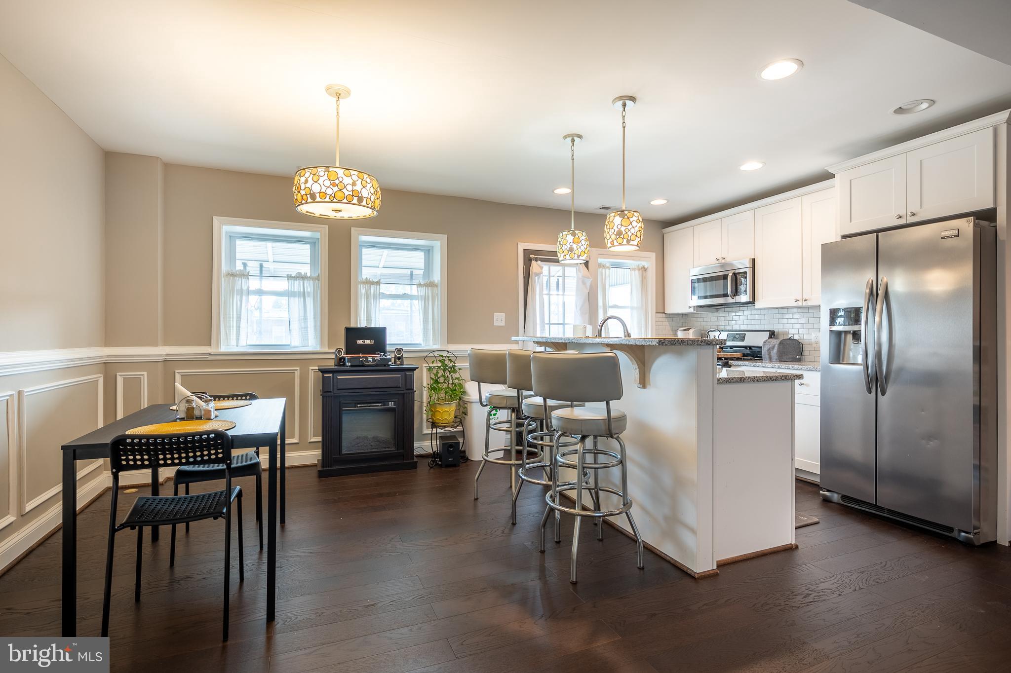 3905 Flowerton Road Baltimore, MD 21229 - Photo 1 of 19