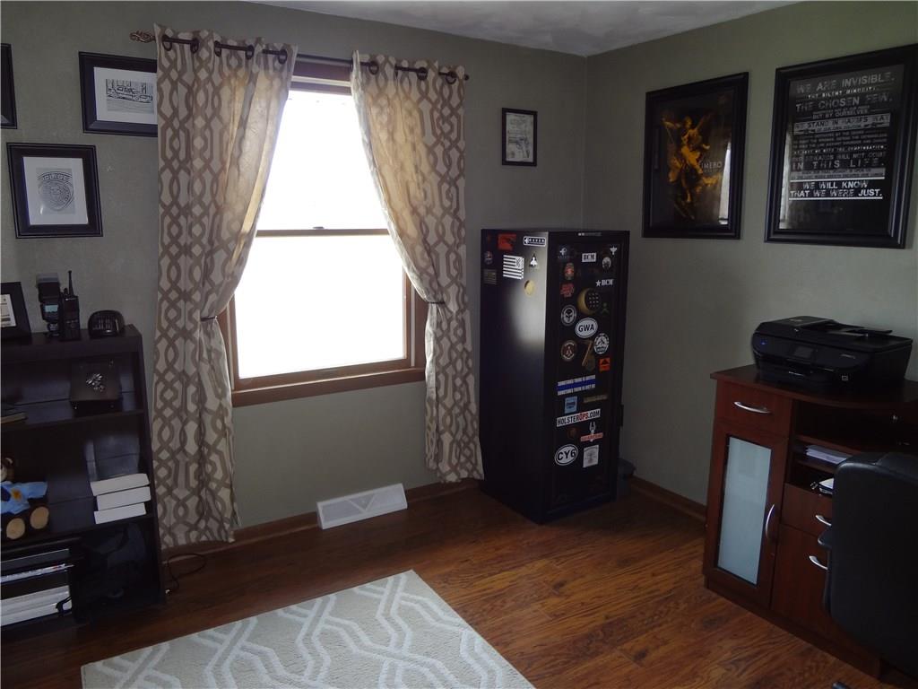 167 Town Country Road Vanderbilt, PA 15486 - Photo 17 of 25 Third Bedroom is currently being used as an Office/Den. Nice Attention to Detail.