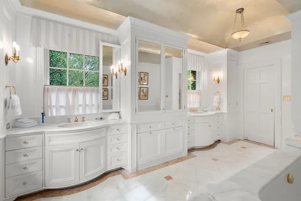 $9,799,000 | 188 Heath Street, Brookline, MA 02467