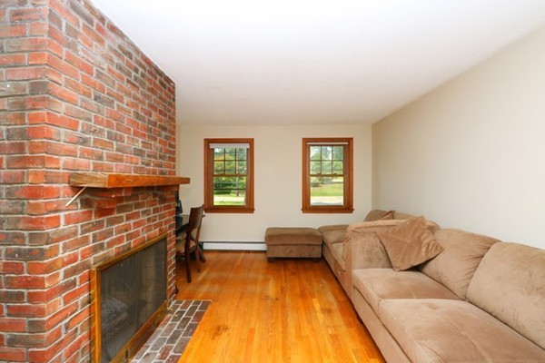 47 Tamarack Road Westwood, MA 02090 - Photo 5 of 13 Gallery Image 5