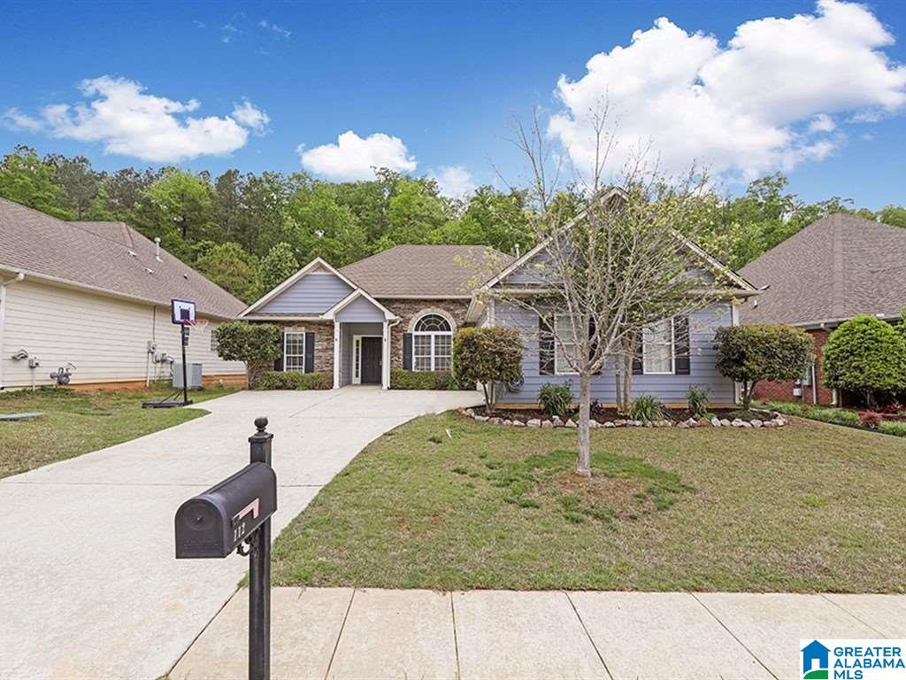 112 Cove Lane Pelham, AL 35124 - Photo 3 of 28