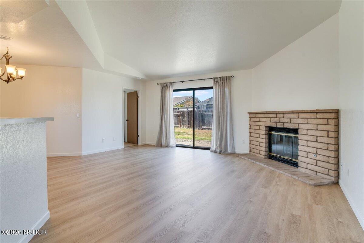 1629 Alexander Avenue Lompoc, CA 93436 - Photo 9 of 27 05-DSC_2749