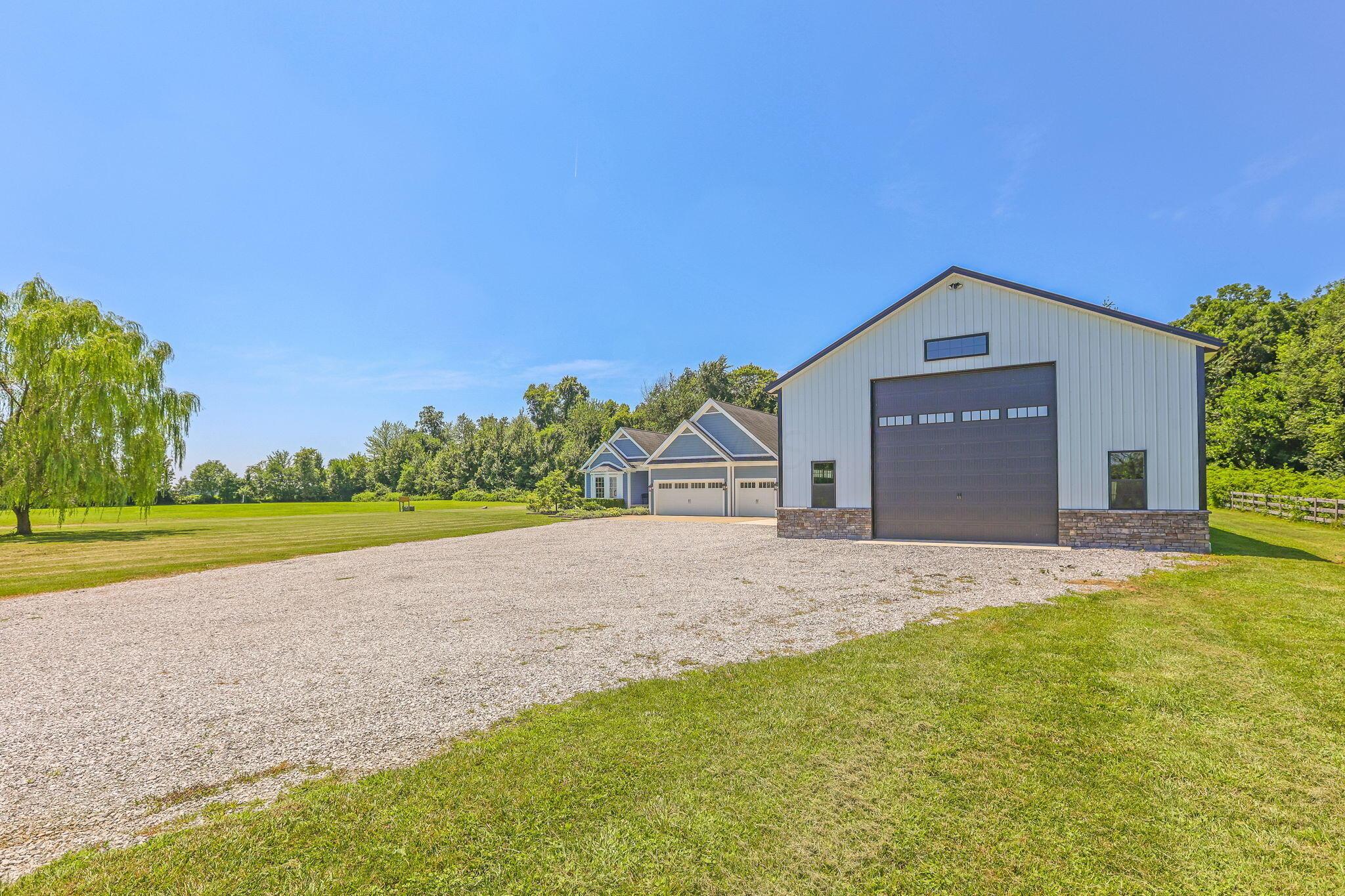 11925 Lockbourne Eastern Road Ashville, OH 43103 - Photo 72 of 106 72-web-or-mls-G02A2988 (6)