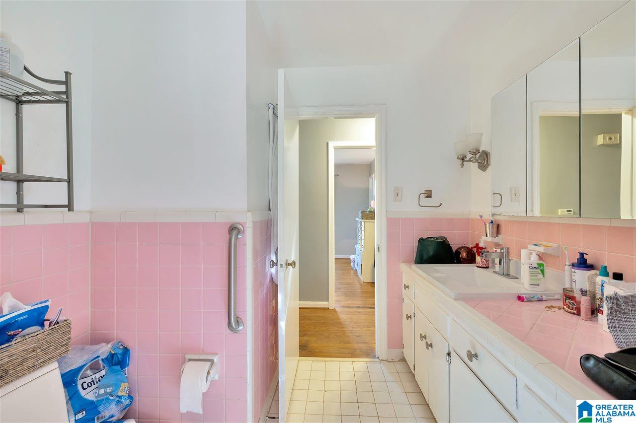 2023 Wedgewood Road Birmingham, AL 35216 - Photo 21 of 26