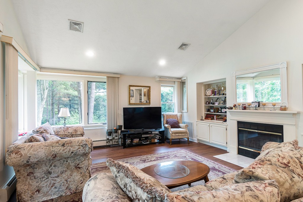 1100 Ridgefield Circle, Unit A Clinton, MA 01510 - Photo 14 of 38 Gallery Image 14