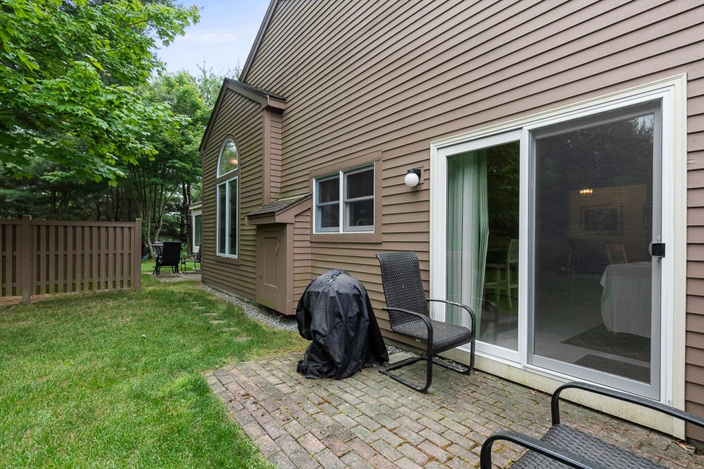 1100 Ridgefield Circle, Unit A Clinton, MA 01510 - Photo 31 of 38 Gallery Image 31