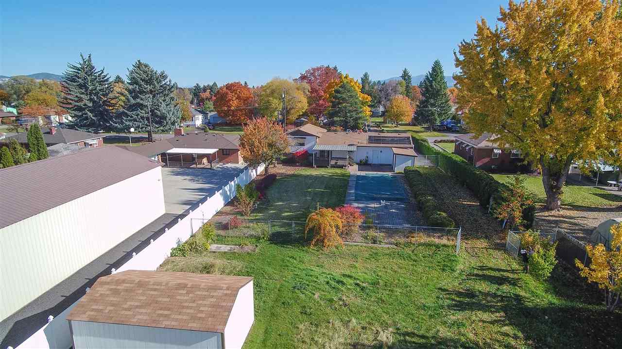 419 North Locust Road Spokane Valley, WA 99206 - Photo 11 of 20