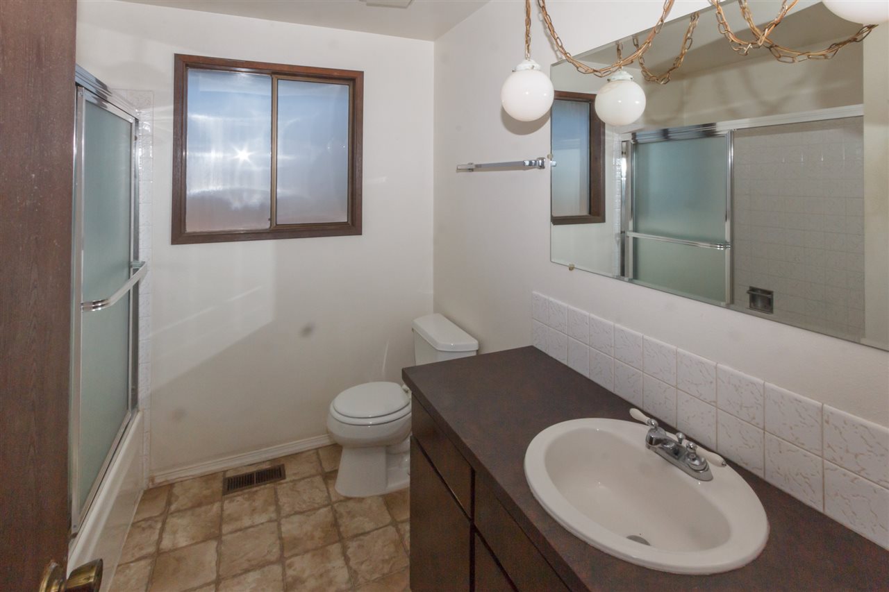 419 North Locust Road Spokane Valley, WA 99206 - Photo 14 of 20