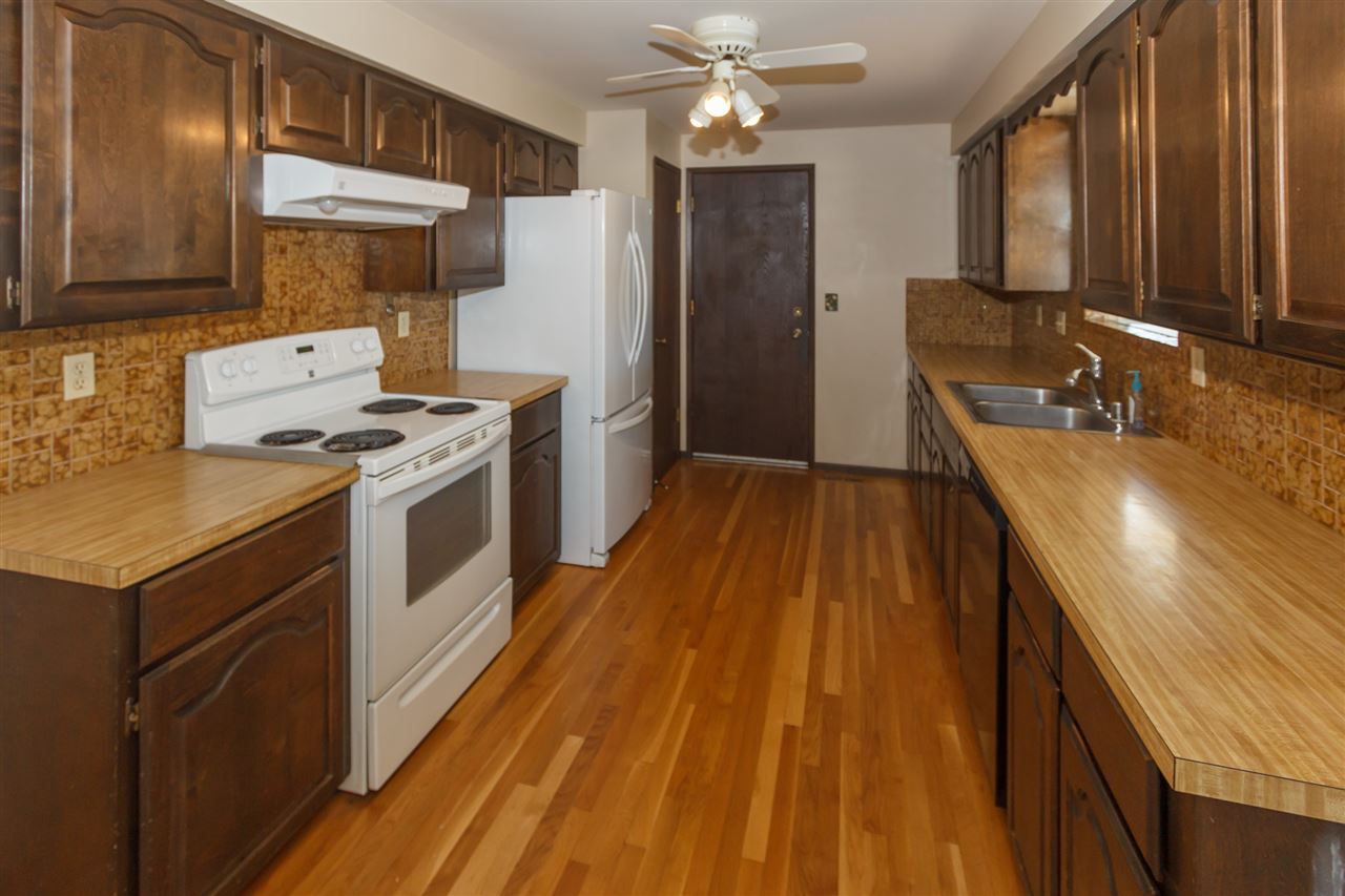 419 North Locust Road Spokane Valley, WA 99206 - Photo 4 of 20