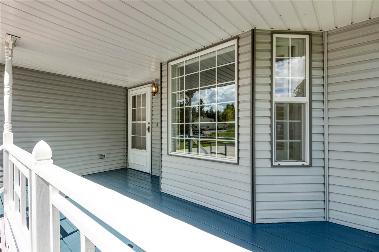 185 North E Stringham Road Rockford, WA 99030 - Photo 2 of 20
