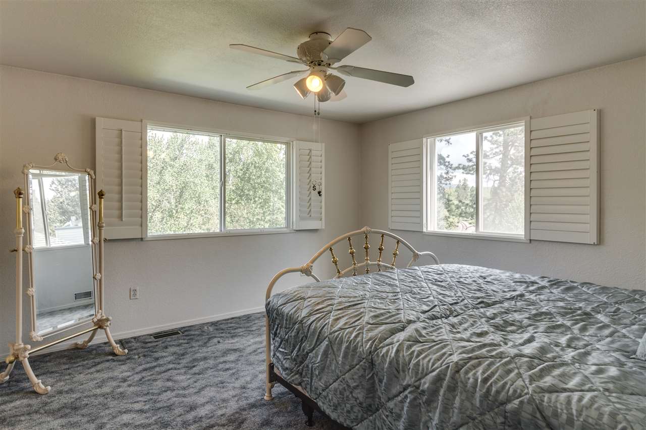 185 North E Stringham Road Rockford, WA 99030 - Photo 12 of 20