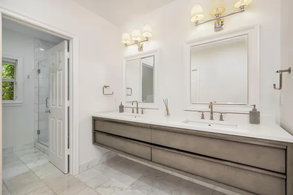 $25,000 | 230 Osceola Way, Palm Beach, FL 33480