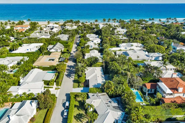 $25,000 | 230 Osceola Way, Palm Beach, FL 33480