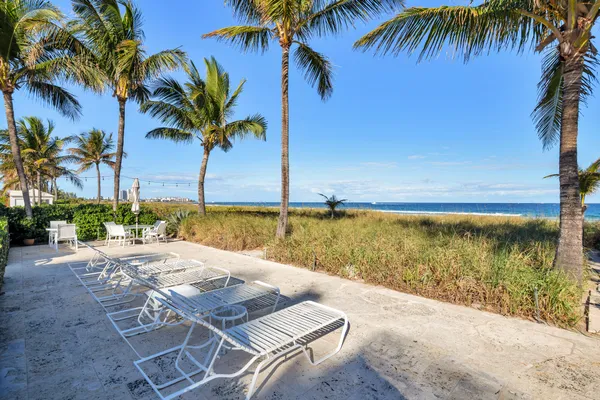 $25,000 | 230 Osceola Way, Palm Beach, FL 33480