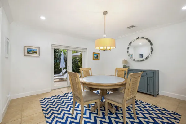 $25,000 | 230 Osceola Way, Palm Beach, FL 33480