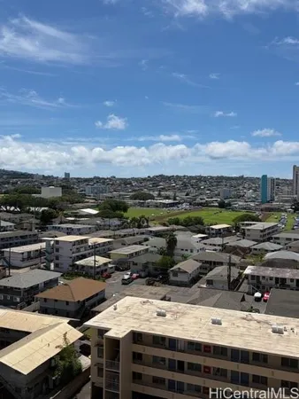 $2,200 | 2542 Date Street, Unit 905, Honolulu, HI 96826