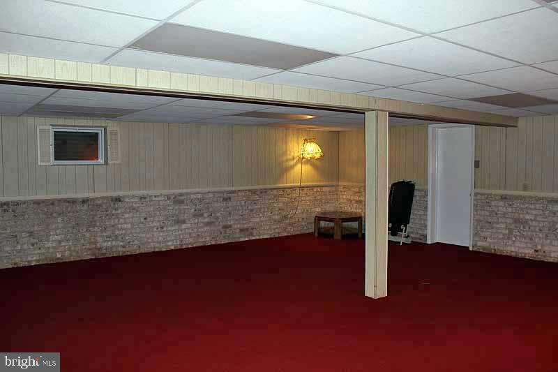2740 Spring Valley Road Lancaster, PA 17601 - Photo 21 of 24 Gallery Image 21