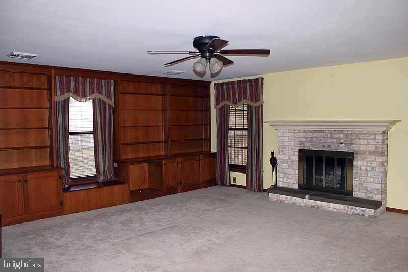 2740 Spring Valley Road Lancaster, PA 17601 - Photo 9 of 24 Gallery Image 9
