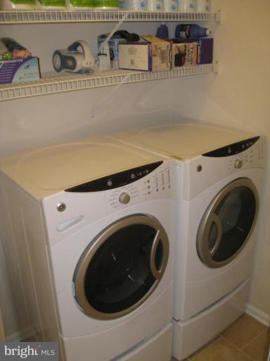2456 Arctic Fox Way Reston, VA 20191 - Photo 16 of 26 Laundry Area 1