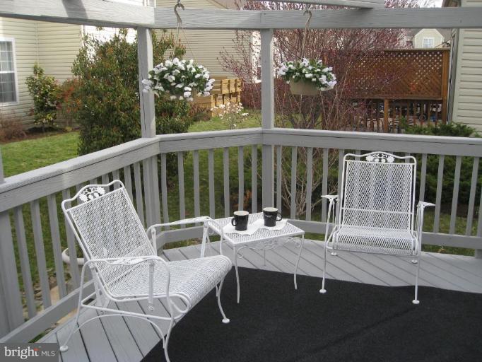 2456 Arctic Fox Way Reston, VA 20191 - Photo 6 of 26 Deck - View from