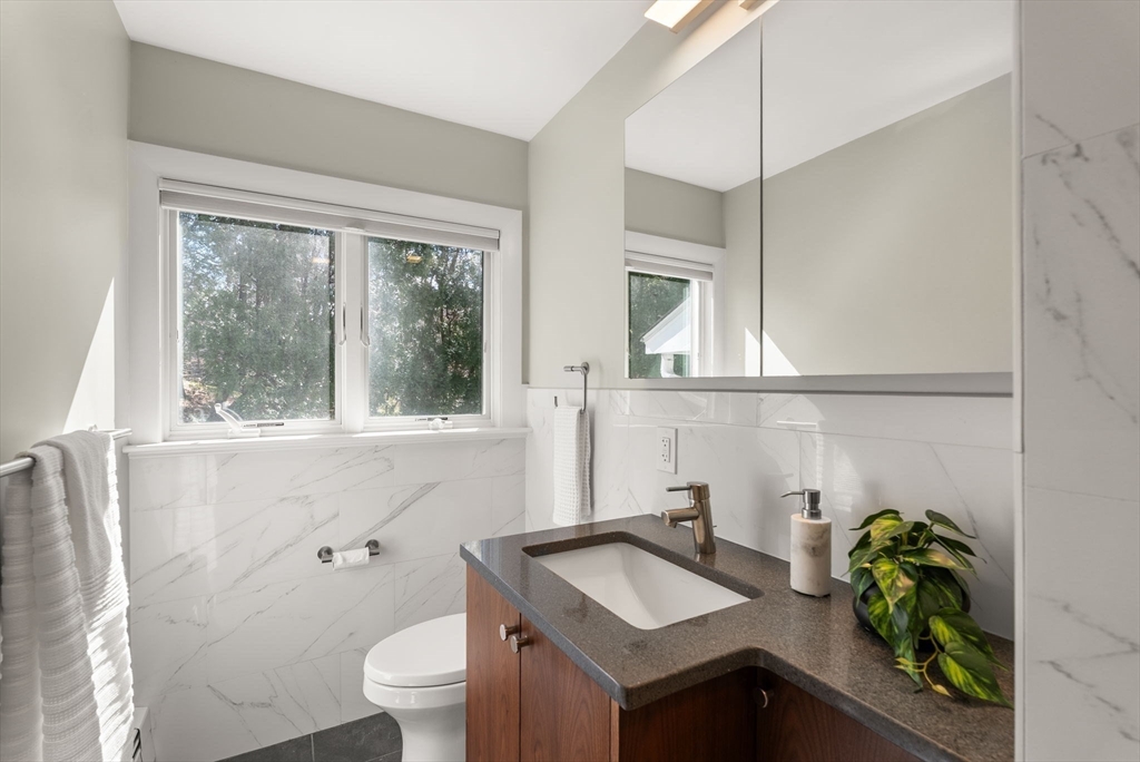 160 Varick Road Newton, MA 02468 - Photo 27 of 42