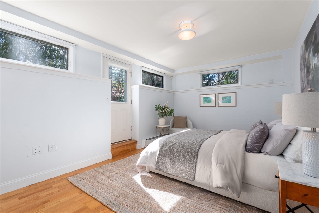 160 Varick Road Newton, MA 02468 - Photo 30 of 42