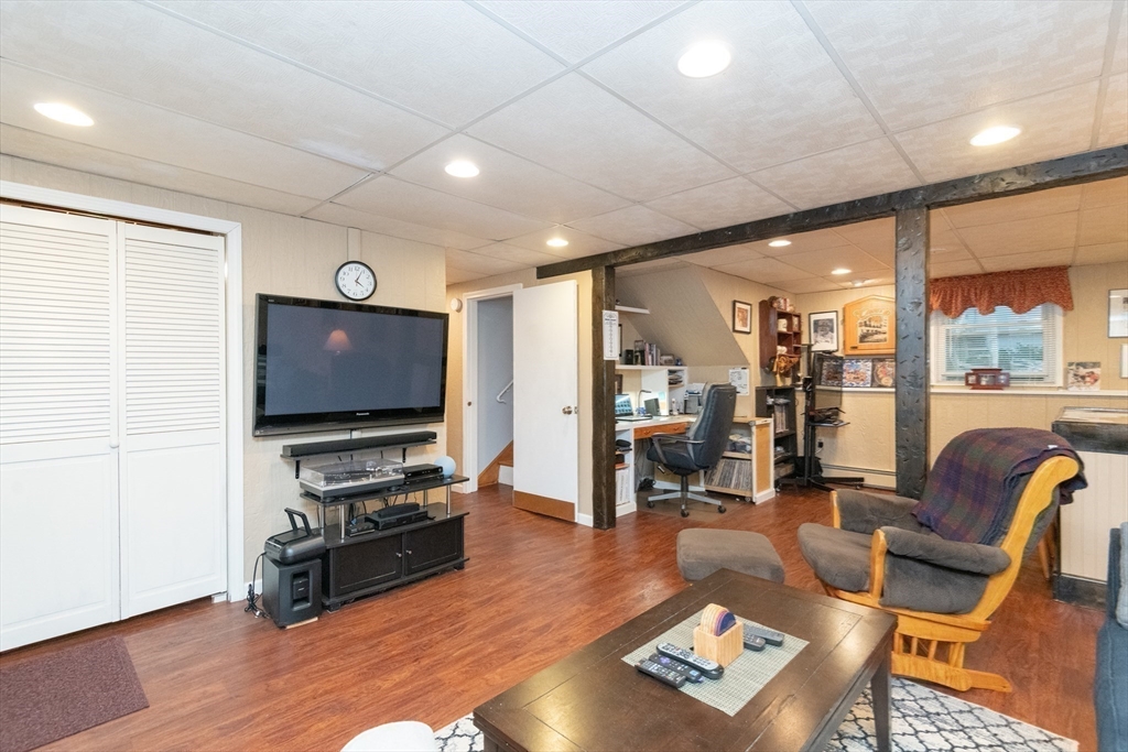 22 Cherry Hill Avenue Salem, MA 01970 - Photo 22 of 41