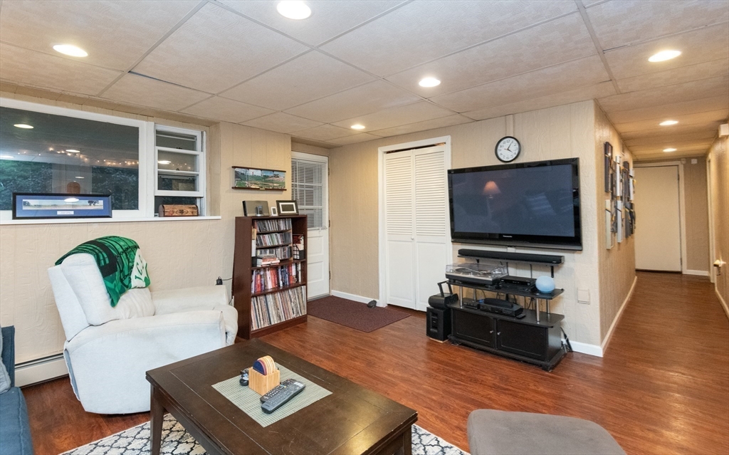 22 Cherry Hill Avenue Salem, MA 01970 - Photo 24 of 41