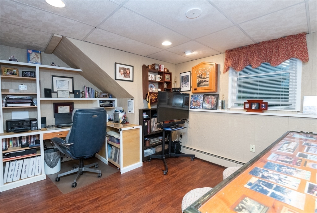 22 Cherry Hill Avenue Salem, MA 01970 - Photo 25 of 41