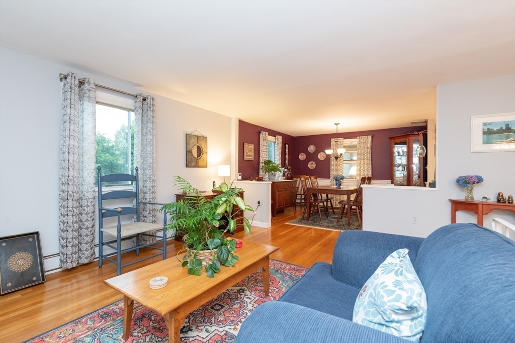 22 Cherry Hill Avenue Salem, MA 01970 - Photo 8 of 41