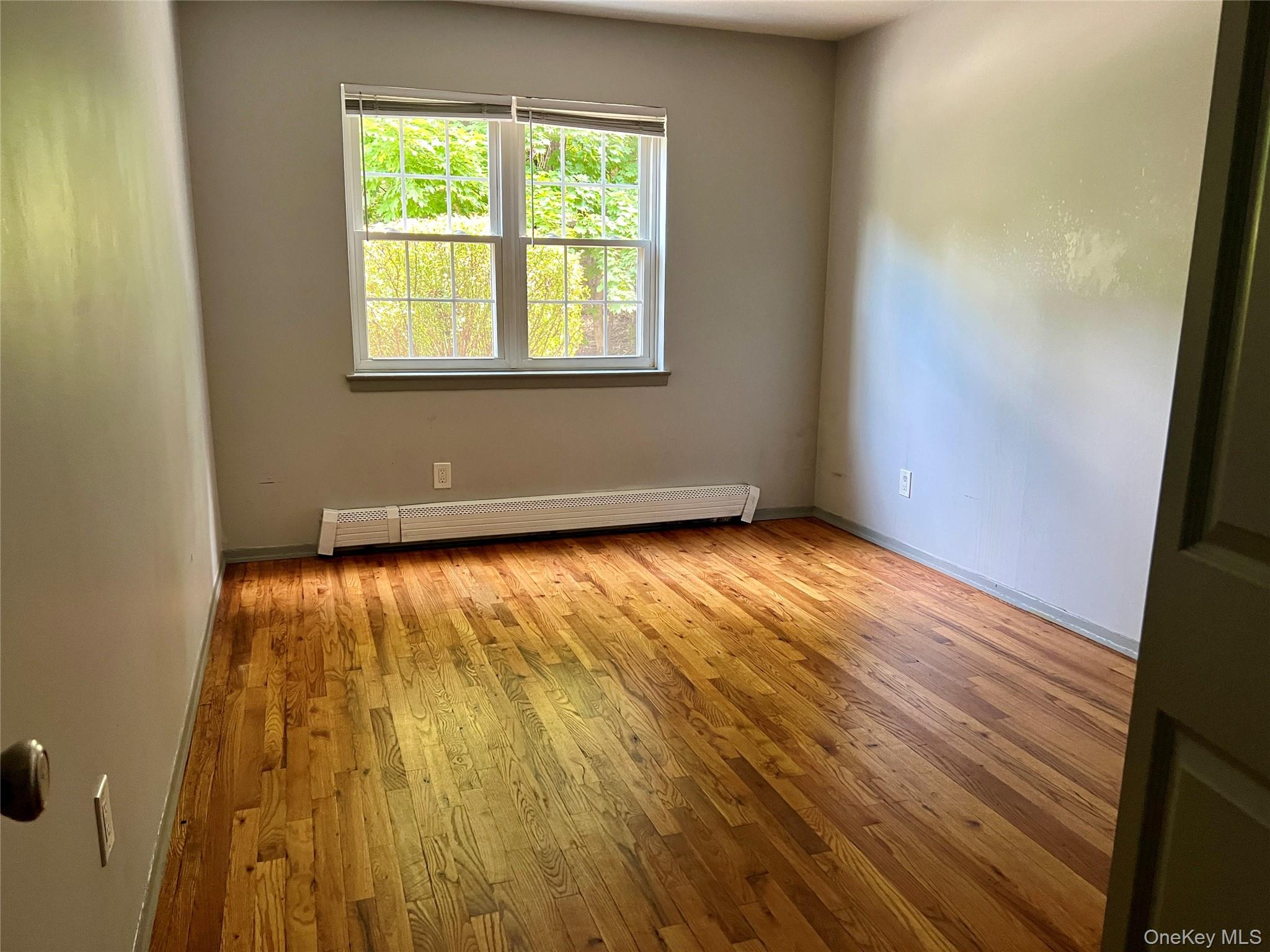 4 Colonial Road, Unit 100 Beacon, NY 12508 - Photo 3 of 15