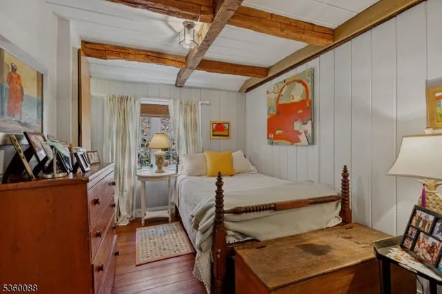 $1,500,000 | 8 Boulder Hill Road, Califon, NJ 07830