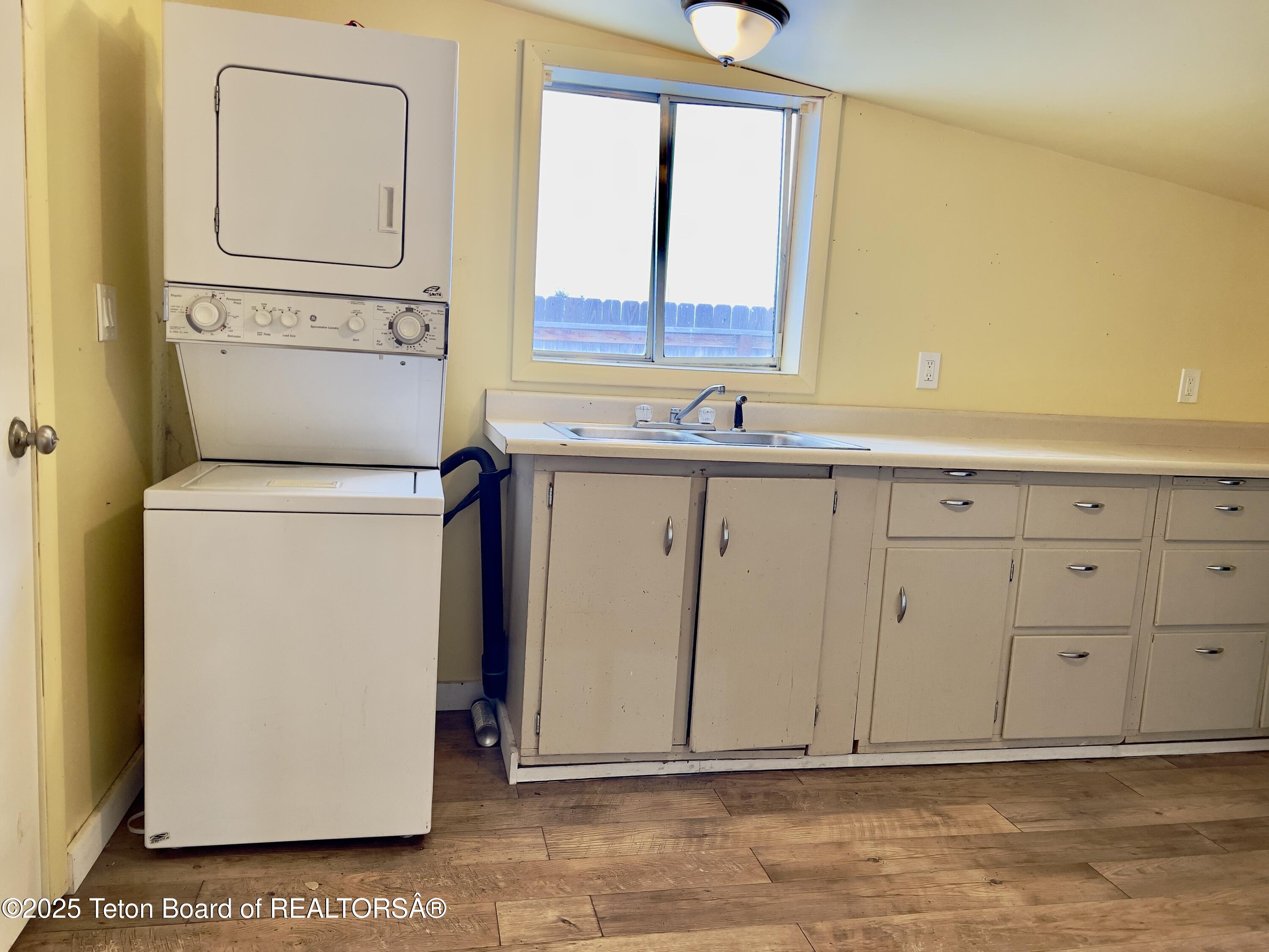 7955 South Highway 33 Victor, ID 83455 - Photo 21 of 26 Unit 2 Kitchen