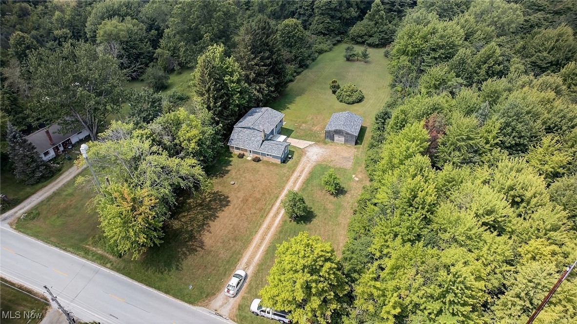 1370 North County Line Road Geneva, OH 44041 - Photo 2 of 33