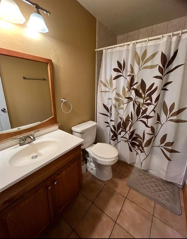 7631 Abonado Road Tampa, FL 33615 - Photo 28 of 39