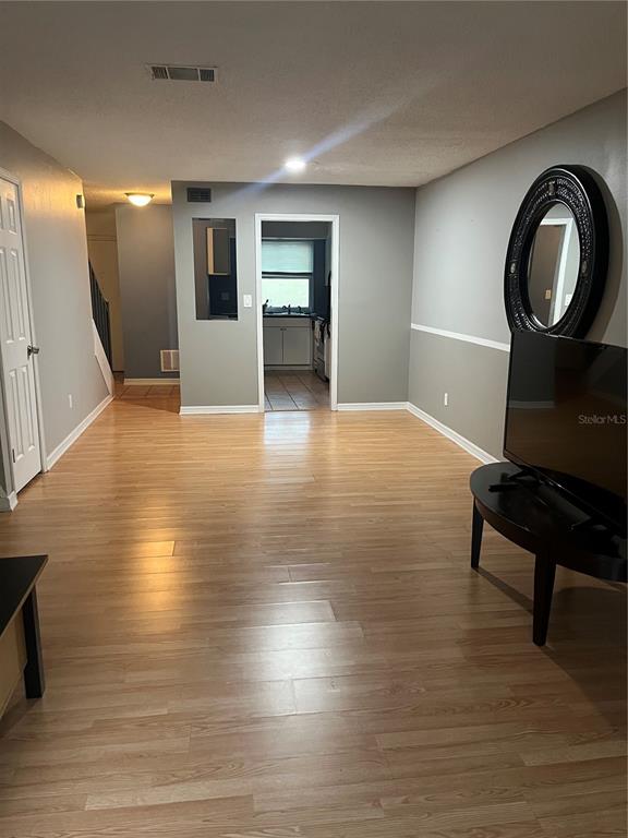 7631 Abonado Road Tampa, FL 33615 - Photo 3 of 39